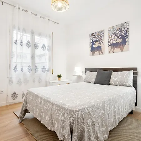 Apartment Barcelona Coast - Only 5 Minutes To The *