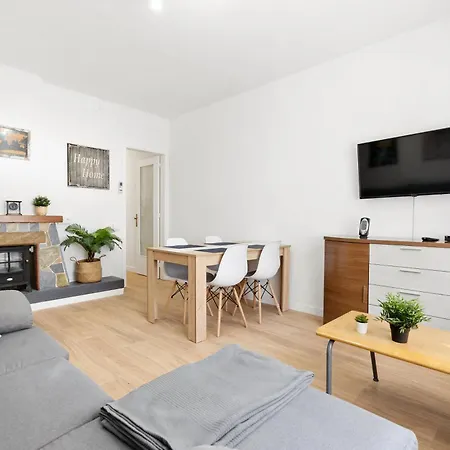 Apartment Barcelona Coast - Only 5 Minutes To The *